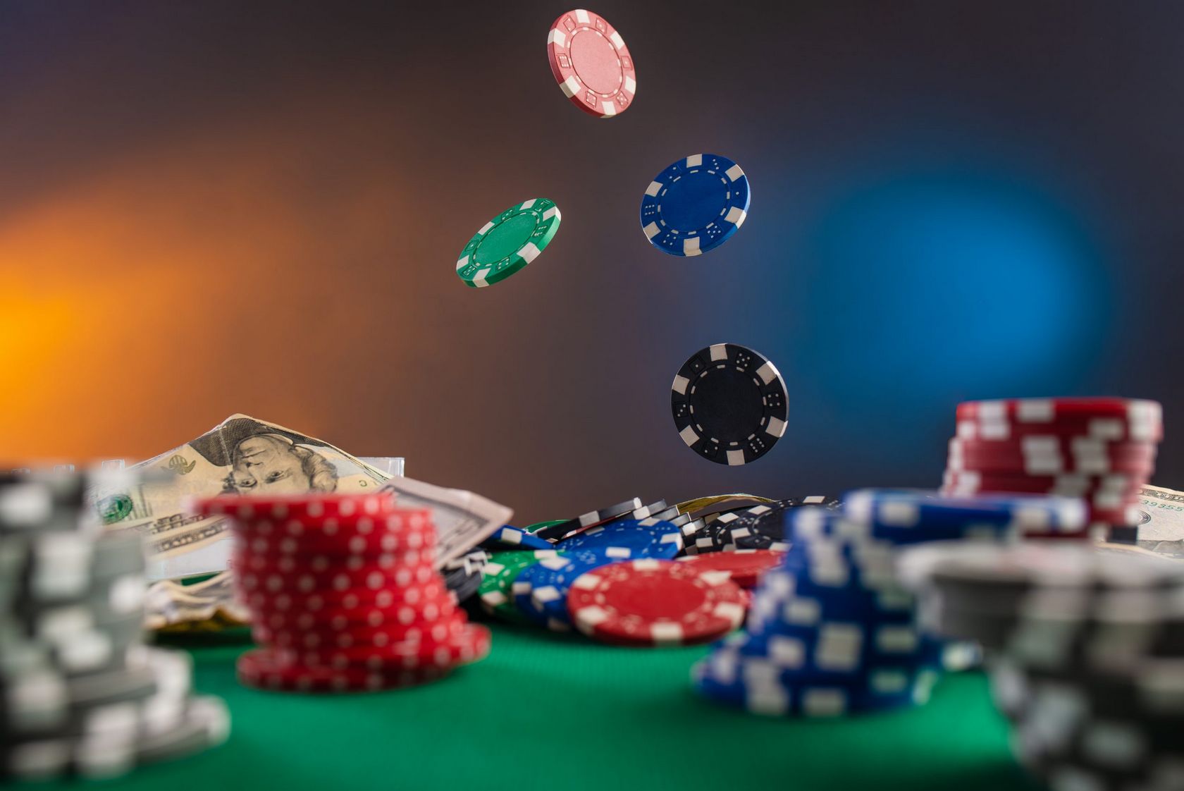 Pin-Up Online Gambling Enterprise in Bangladesh: Evaluation of Attributes, Gamings, and Bonus offers